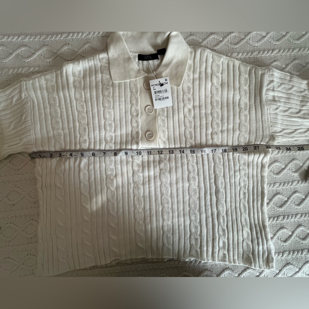 RDI Nordstrom White, Soft Knit Collared Sweater with Button Detail Size Medium - Picture 2 of 14